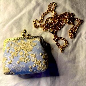 New Elegant Lace Embroidered Clutch with Gold Chain